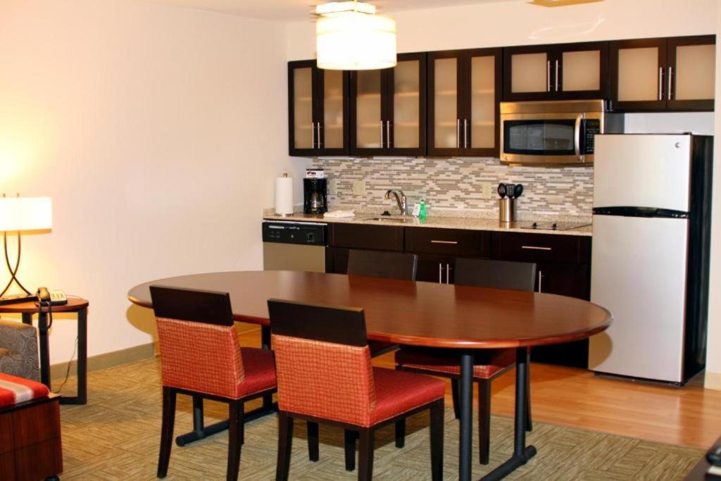Staybridge Suites Syracuse Liverpool By Ihg Exterior photo